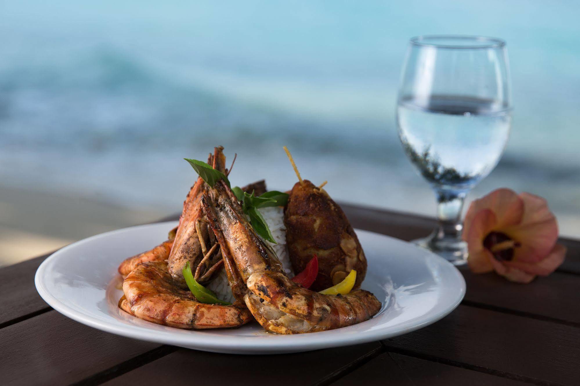 Tropical Village Fehendhoo Zewnętrze zdjęcie